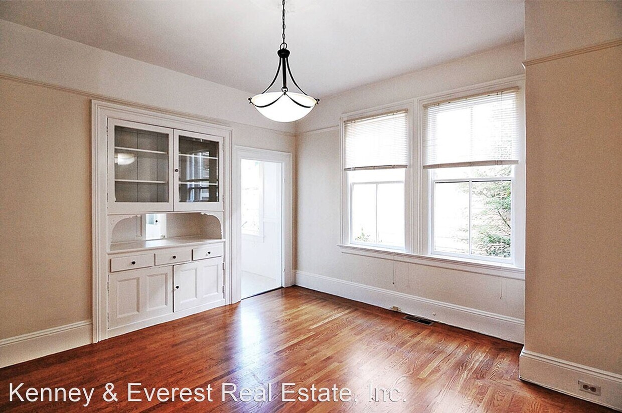 Primary Photo - 3 br, 1 bath House - 2428 Bush Street