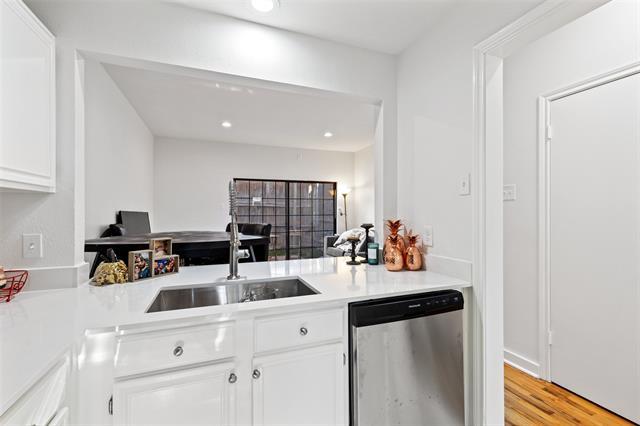 Foto del edificio - 4122 Wycliff Ave