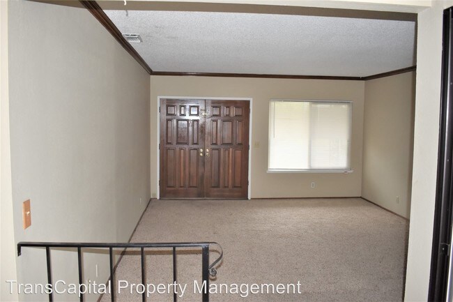 Building Photo - 9628-9628 Bradhugh Ct