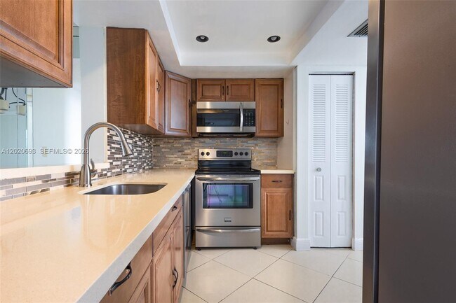 Foto del edificio - 7350 NW 18th St