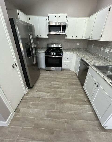 Building Photo - 9130 Autumn Harvest Dr