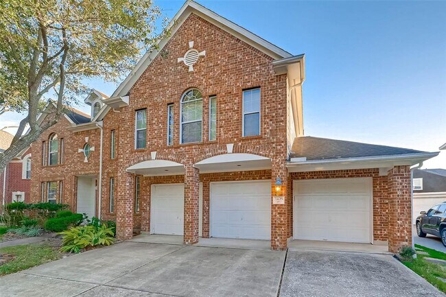 Foto del edificio - 3406 Lily Pond Ct