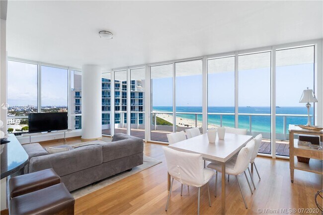 Foto del edificio - 100 South Pointe Dr