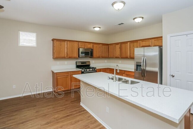 Foto del edificio - 8924 Loggers Mill Ave