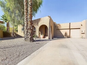 Building Photo - 14679 Love Ct