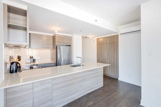 Photo du bâtiment - 1800 René-Lévesque Boulevard West-SI FL10-ID1254791P