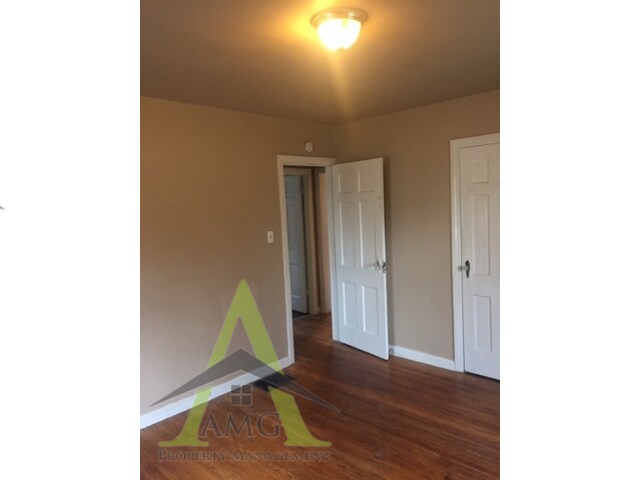 Foto del edificio - 3426 N Temple Ave