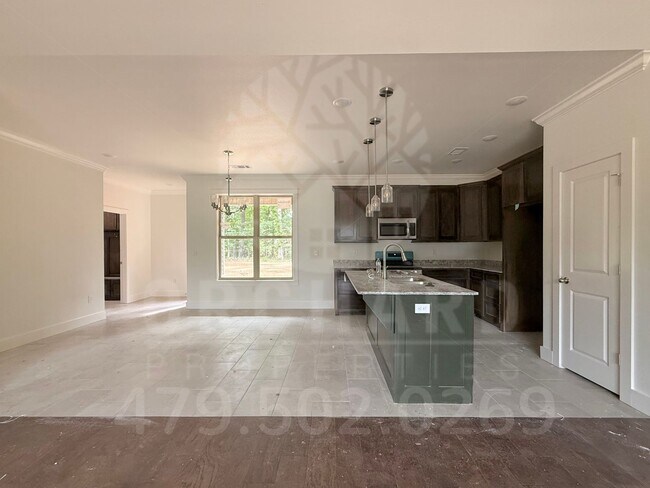 Foto del edificio - Bella Vista Single-Family Home- 2 Bed/ 2 Bath with Hobby Room- Stunning Ellison Plan