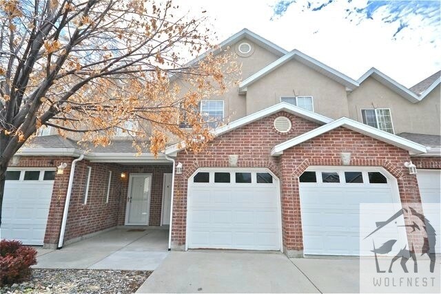 Foto principal - 10470 Sage Creek Rd