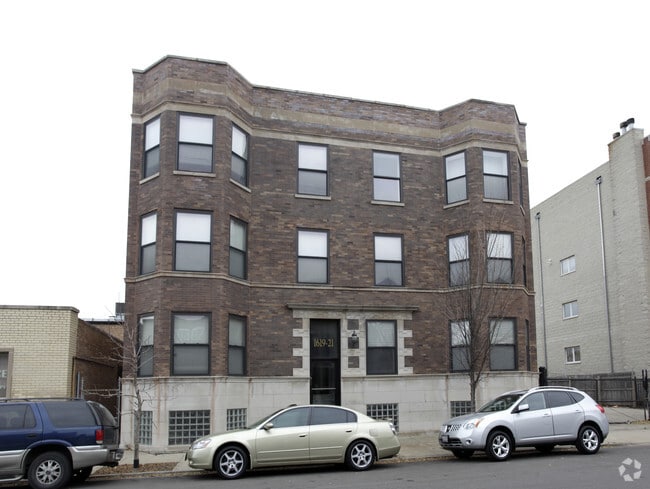 Building Photo - 1619-1621 W Warren Blvd
