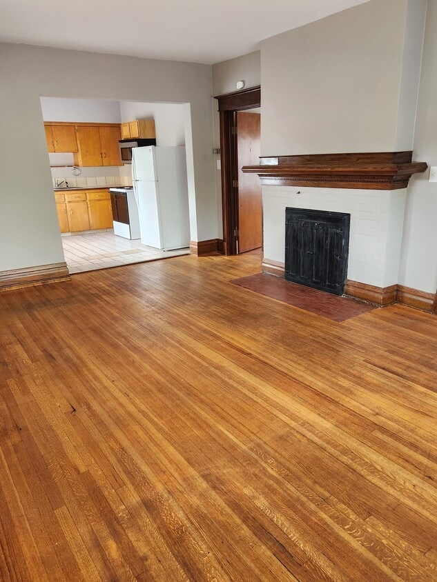 1316 Michigan Ave, St. Joseph, MI 49085 House Rental in St. Joseph