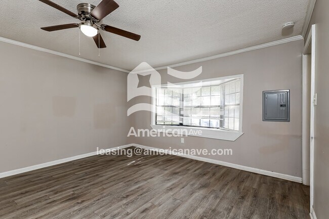 Foto del edificio - 364 Fairhill Dr