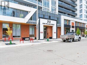 Building Photo - 212 King William St