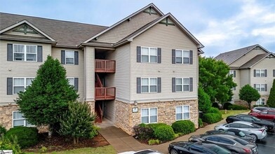 Building Photo - 1412 Harts Ridge Dr