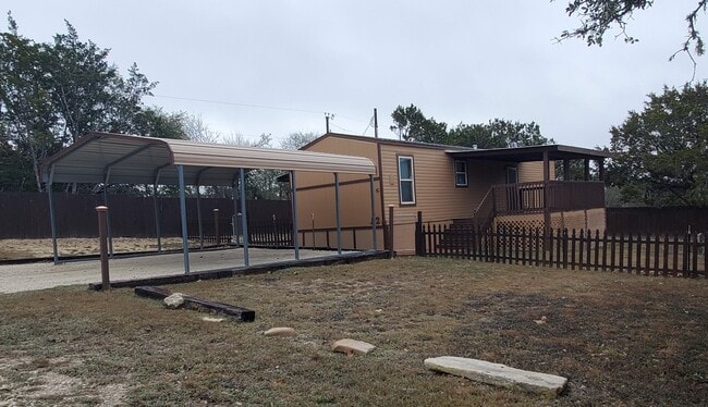 Building Photo - 3340 Medina Hwy