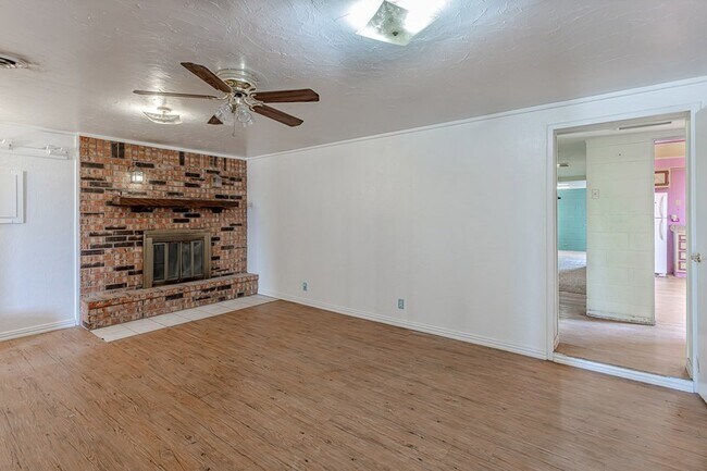 Foto del edificio - 12662 W 61st St