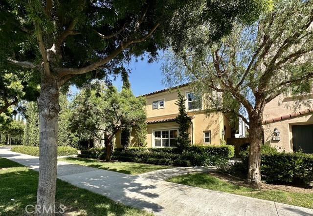 Primary Photo - 55 Strawberry Grove