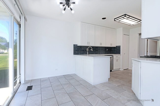 Foto del edificio - 211 Dogwood Ct