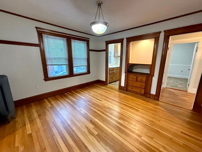 Building Photo - 12 Keenan St