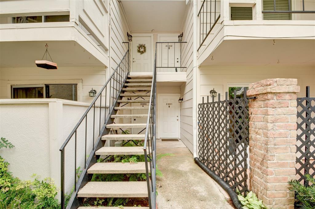 Foto principal - 2800 Jeanetta St