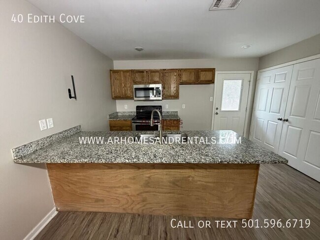 Foto del edificio - 40 Edith Cv