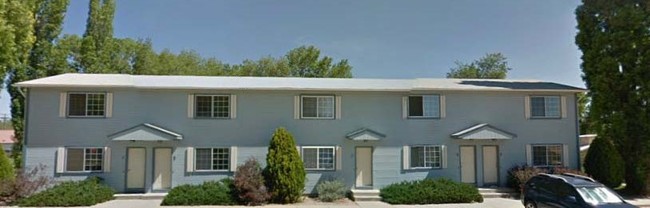 Frente - 346 S Elm St