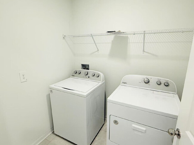 Foto del edificio - 644 Reggie Rd