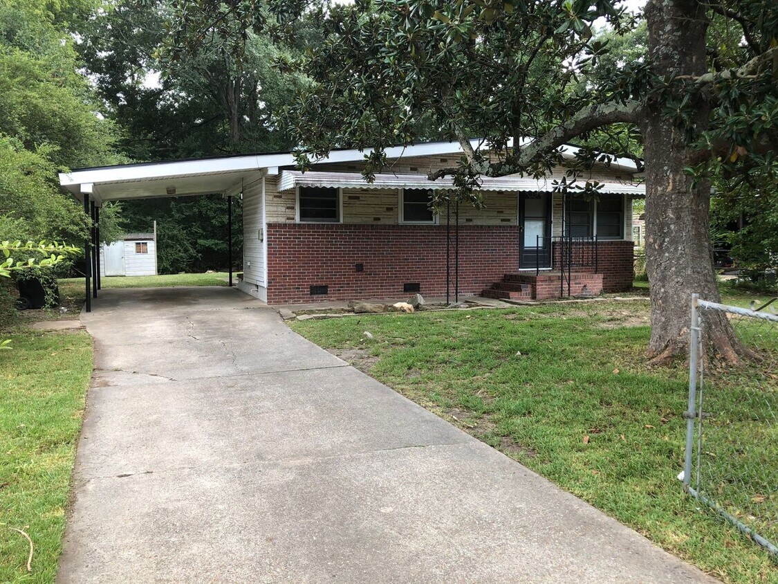 Primary Photo - 2184 Lamore Dr