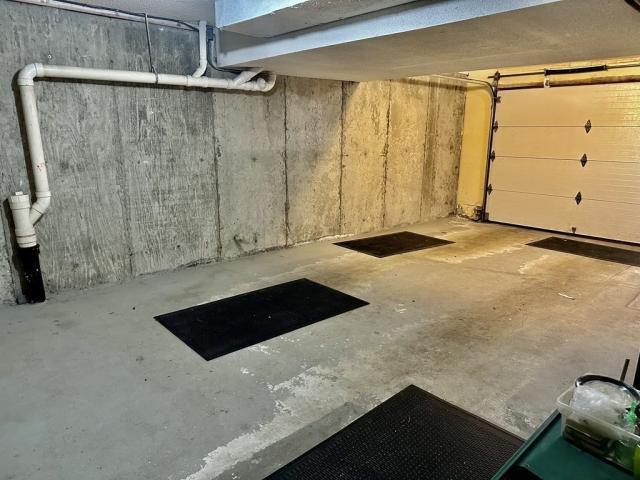 Building Photo - 2 bedroom in Lowell MA 01850