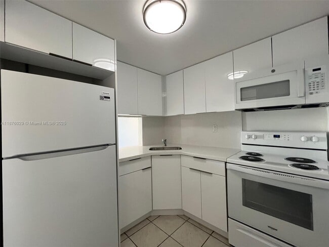 Foto del edificio - 4550 NW 9th St