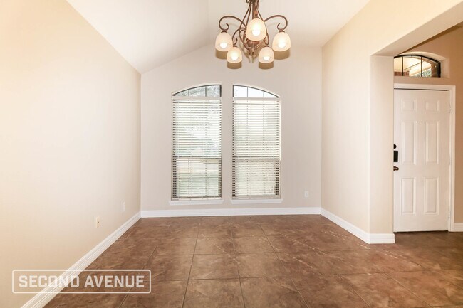 Foto del edificio - 6638 Cousteau Ln