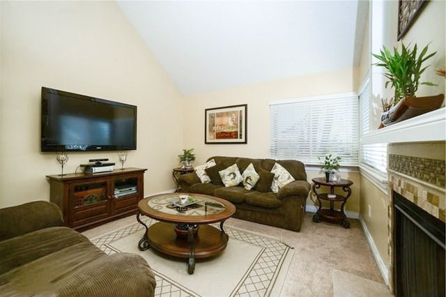 Living Room w/Vaulted Ceilings - 14022 Coteau Dr