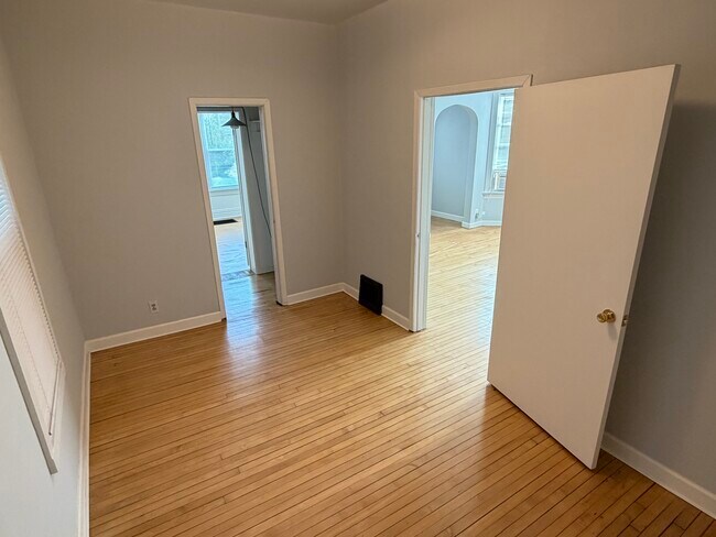 Foto del edificio - 722 E Conway St
