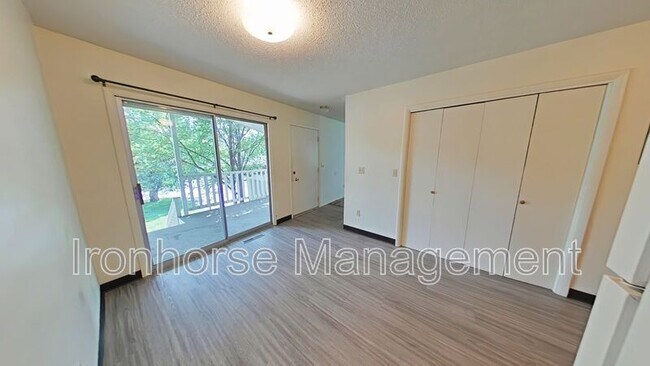 Foto del edificio - 411 N 16th Ave
