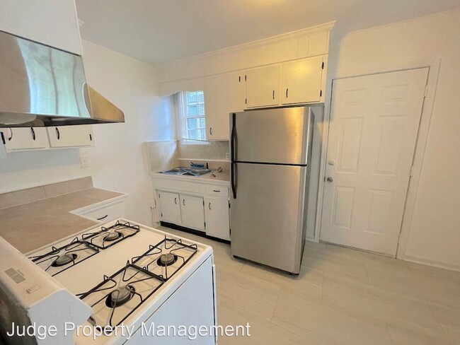 Foto del edificio - 2 br, 1 bath House - 1128 E. 53rd Street