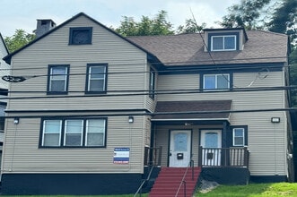 Building Photo - 1408 E Genesee St