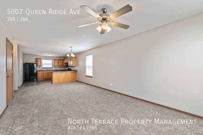 Building Photo - Cozy 3 Bedroom Townhome