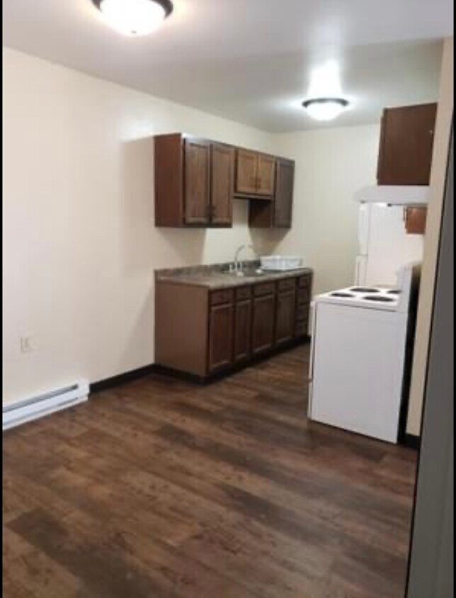 Foto del edificio - 900 E Highland Dr