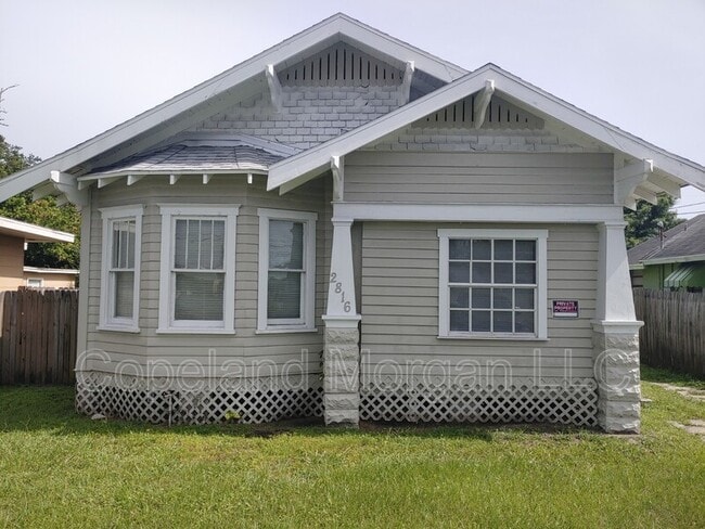 Building Photo - 2816 42nd Ave N