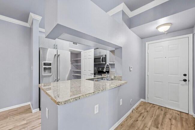 Foto del edificio - 6410 Emerald Dunes Dr