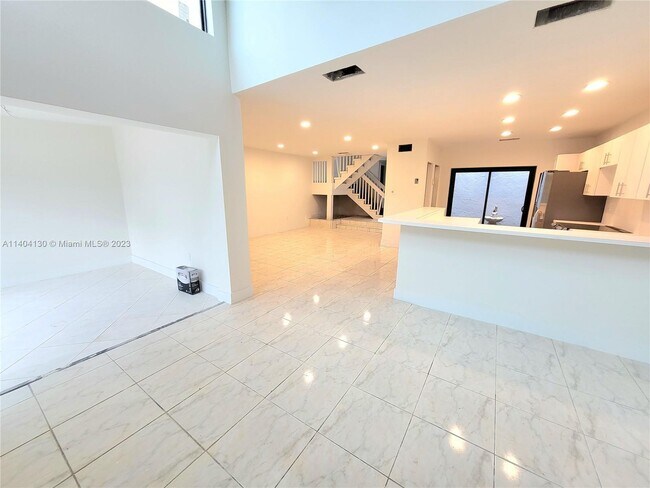 Building Photo - 19530 Cypress Ct