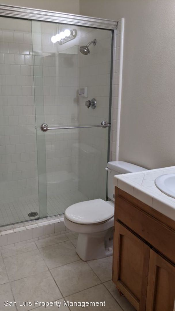 Foto del edificio - 2 br, 2 bath House - 1981 Brighton Ave