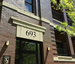 Building Photo - 693 N Peoria St