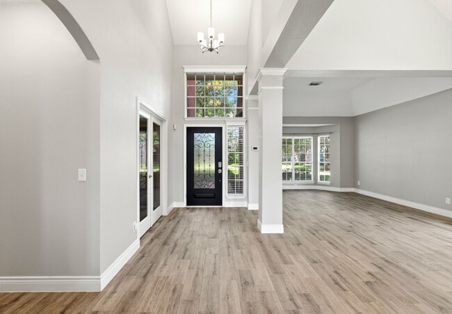 Building Photo - 6231 Presidio Canyon Dr