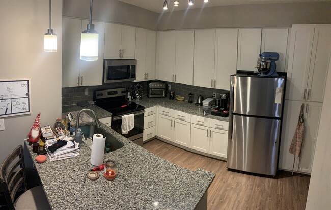 Kitchen - 1701 Tupelo Hill Ln