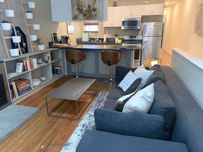 Foto del edificio - 1427 E St NE