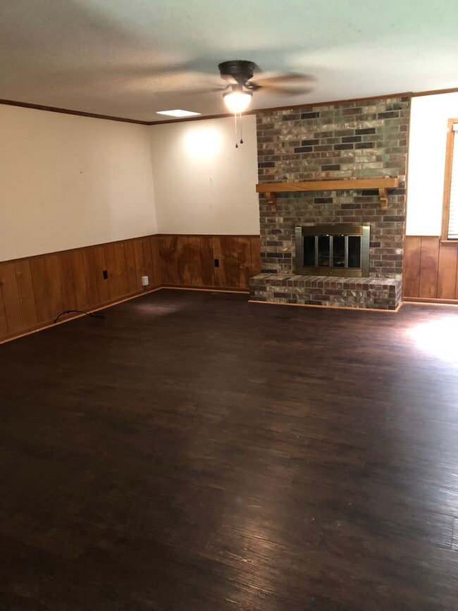 Foto del edificio - Charming 3-Bedroom Home in a Great Searcy Location!