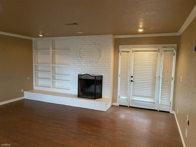 Foto del edificio - 3 br, 2.5 bath House - 5510 24th Ave