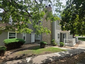 Building Photo - 8470 Everett Way