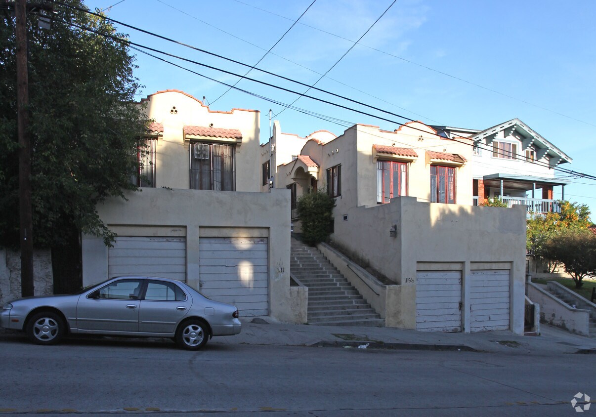 Foto del edificio - 1111 Douglas St